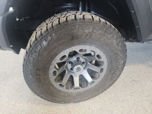 Used 2023 Jeep Wrangler Unlimited Sport image 4