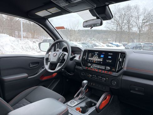 New 2026 Nissan Frontier PRO-4X image 15