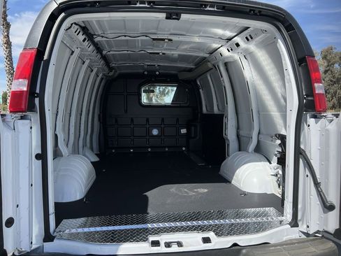 New 2025 Chevrolet Express 2500 WT w/ Driver Convenience Package image 24