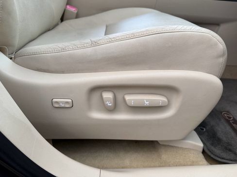 Used 2010 Lexus RX 450h AWD image 33