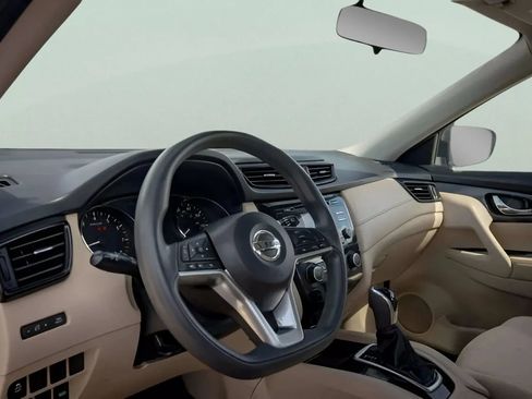 Used 2017 Nissan Rogue S image 22