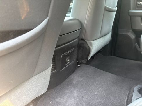 Used 2015 RAM 1500 Big Horn AWD/4WD image 25