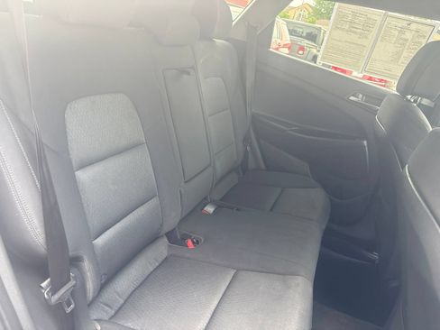 Used 2017 Hyundai Tucson SE FWD image 16