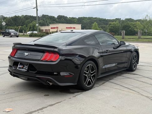 Used 2018 Ford Mustang Coupe w/ Equipment Group 101A RWD image 17