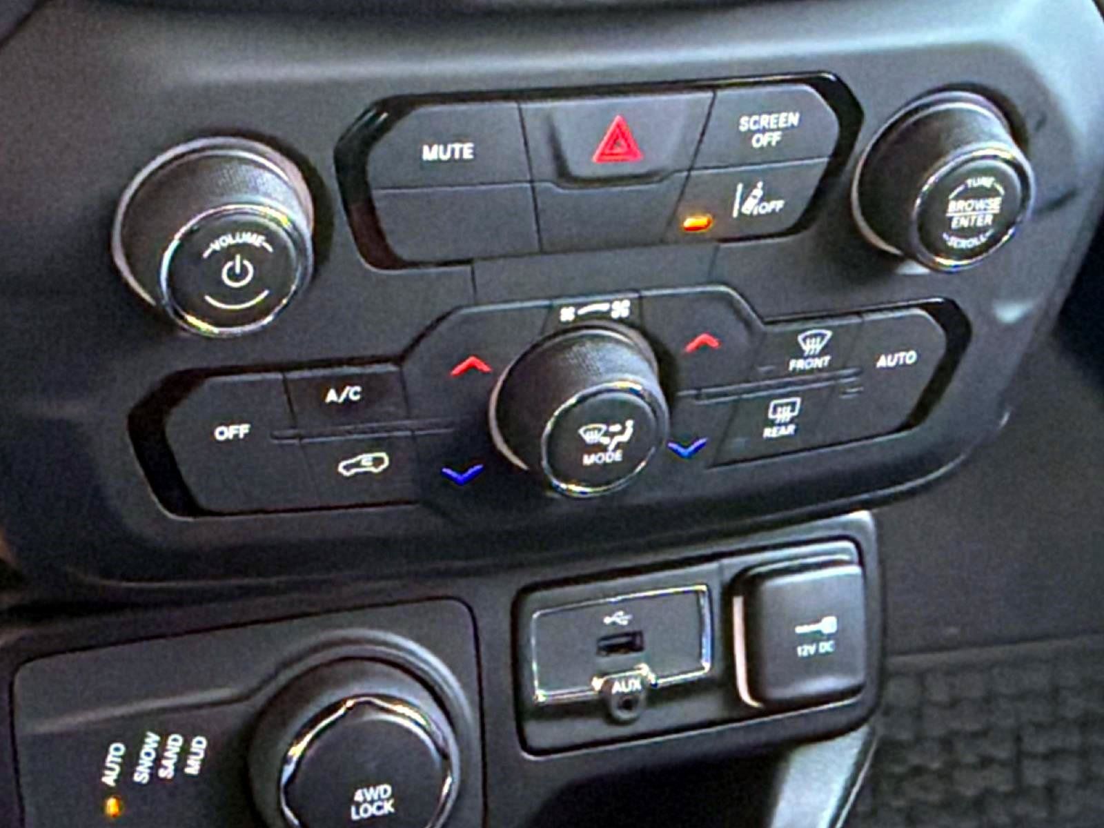 Used 2021 Jeep Renegade Sport AWD/4WD image 17
