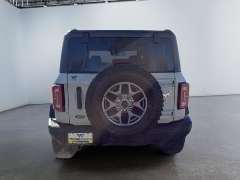 New 2025 Ford Bronco Badlands image 11