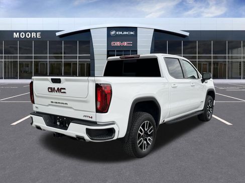 Used 2024 GMC Sierra 1500 AT4 w/ AT4 Premium Package AWD/4WD image 3