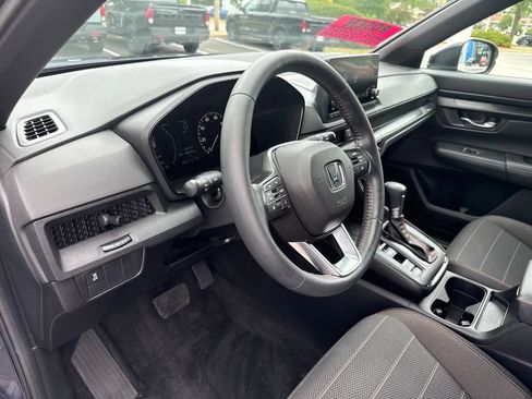 Used 2024 Honda CR-V Sport image 14