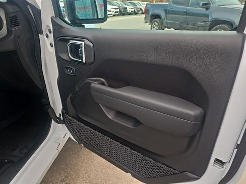 New 2026 Jeep Wrangler Unlimited Sport AWD/4WD image 68