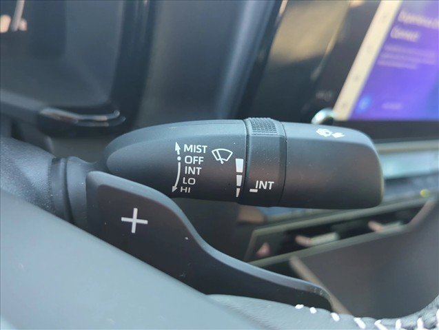 Certified 2025 Toyota Camry SE FWD image 19