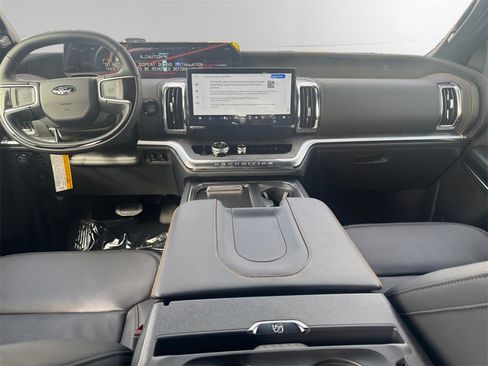 New 2025 Ford Expedition Tremor image 11