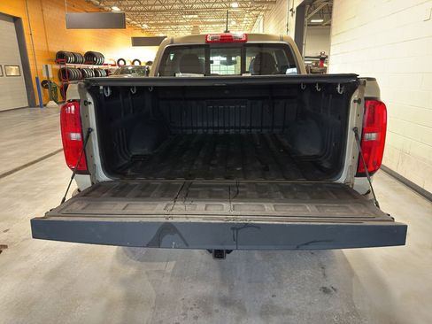 Used 2022 Chevrolet Colorado ZR2 image 20