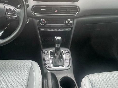 Used 2018 Hyundai Kona Limited image 14