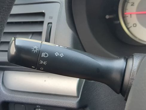 Used 2012 Subaru Impreza 2.0i image 24