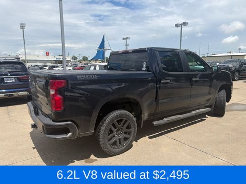 Used 2021 Chevrolet Silverado 1500 Custom Trail Boss AWD/4WD image 3