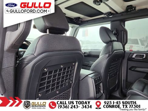 Used 2025 Ford Bronco Badlands image 15