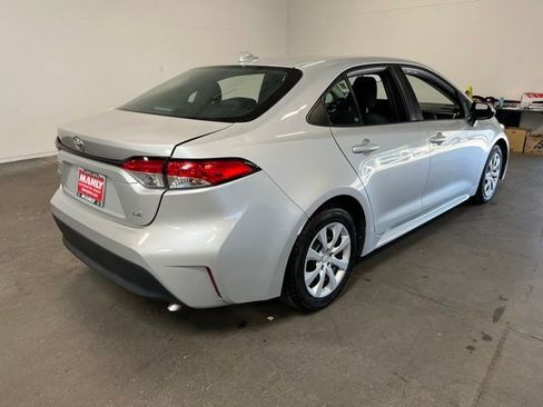 Used 2024 Toyota Corolla LE FWD image 3