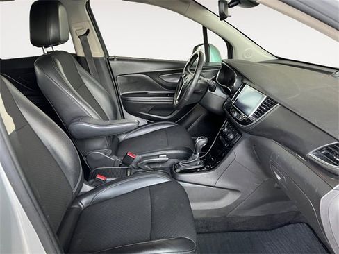 Used 2019 Buick Encore Preferred w/ Safety Package image 13