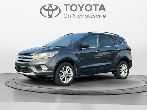 Used 2019 Ford Escape SEL AWD/4WD image 1