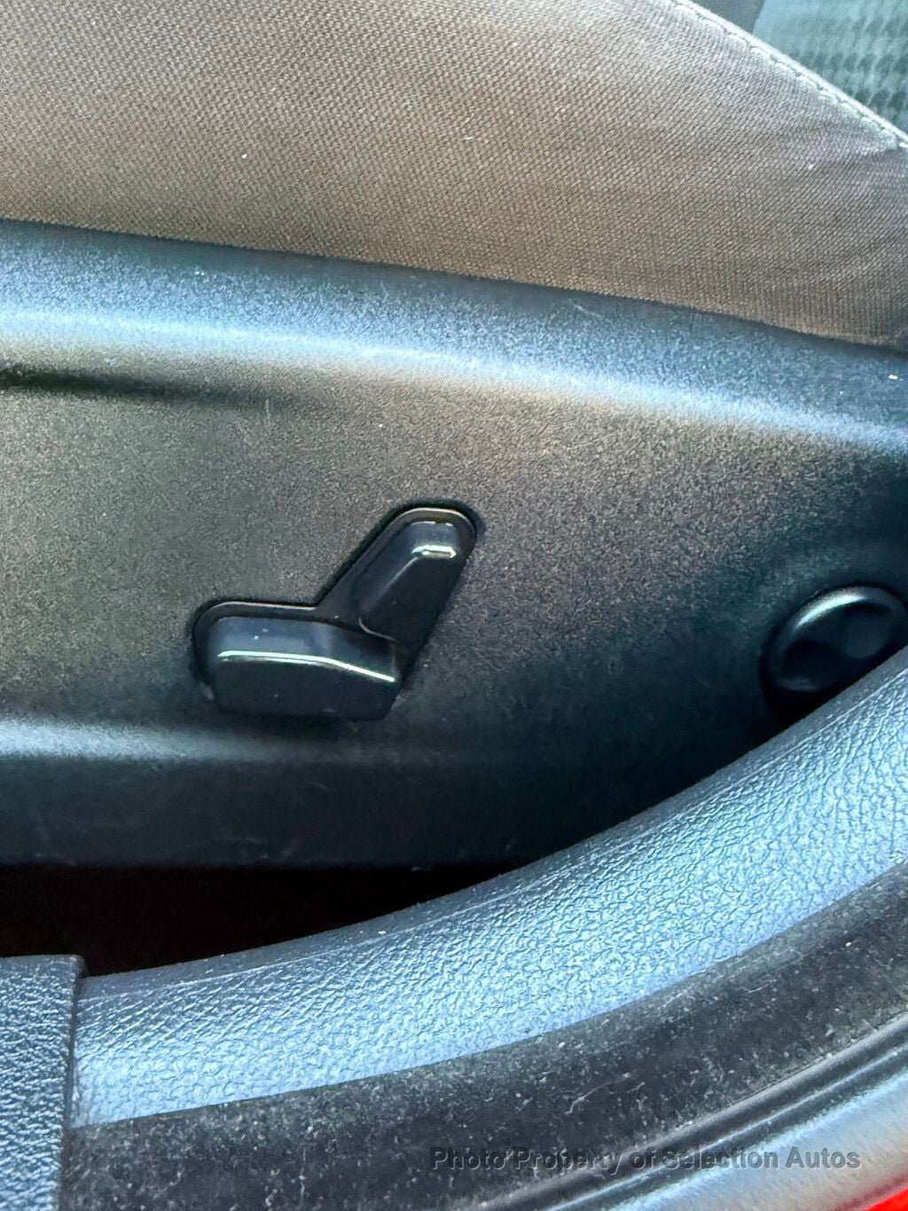 Used 2020 Dodge Charger R/T RWD image 17