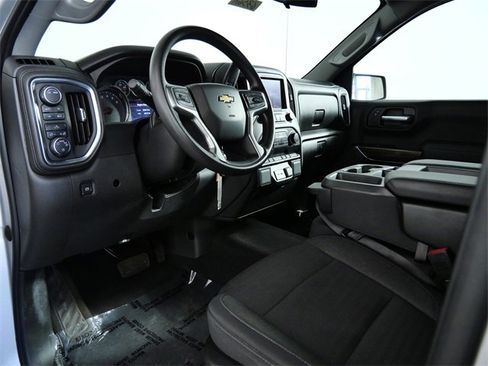 Used 2020 Chevrolet Silverado 1500 LT image 16