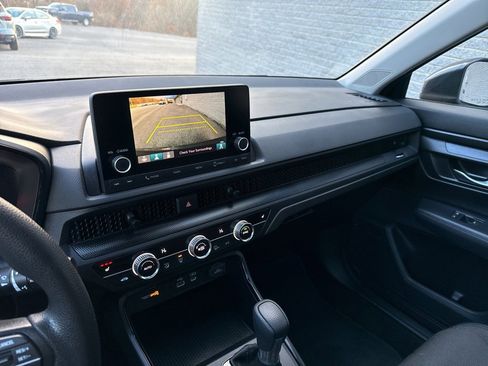Used 2024 Honda CR-V EX image 26
