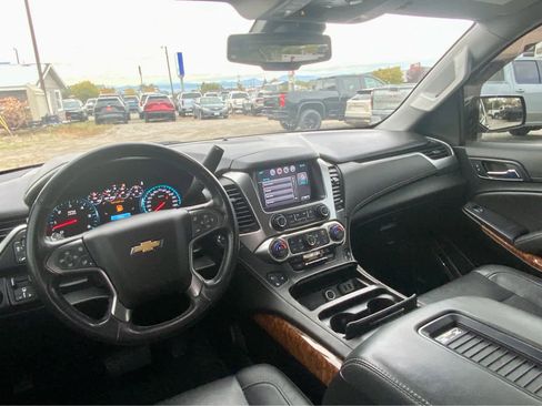 Used 2020 Chevrolet Tahoe Premier w/ 6.2L Performance Package image 43