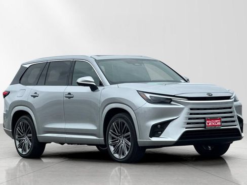 New 2026 Lexus TX 550h AWD Plug-In Hybrid image 8