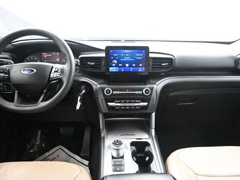 Used 2020 Ford Explorer 2WD image 29