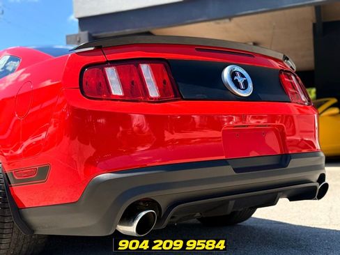 Used 2012 Ford Mustang Boss 302 w/ Boss 302 Accessory Pkg RWD image 13