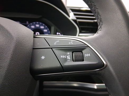 Used 2025 Audi Q3 2.0T Premium w/ Convenience Package image 22