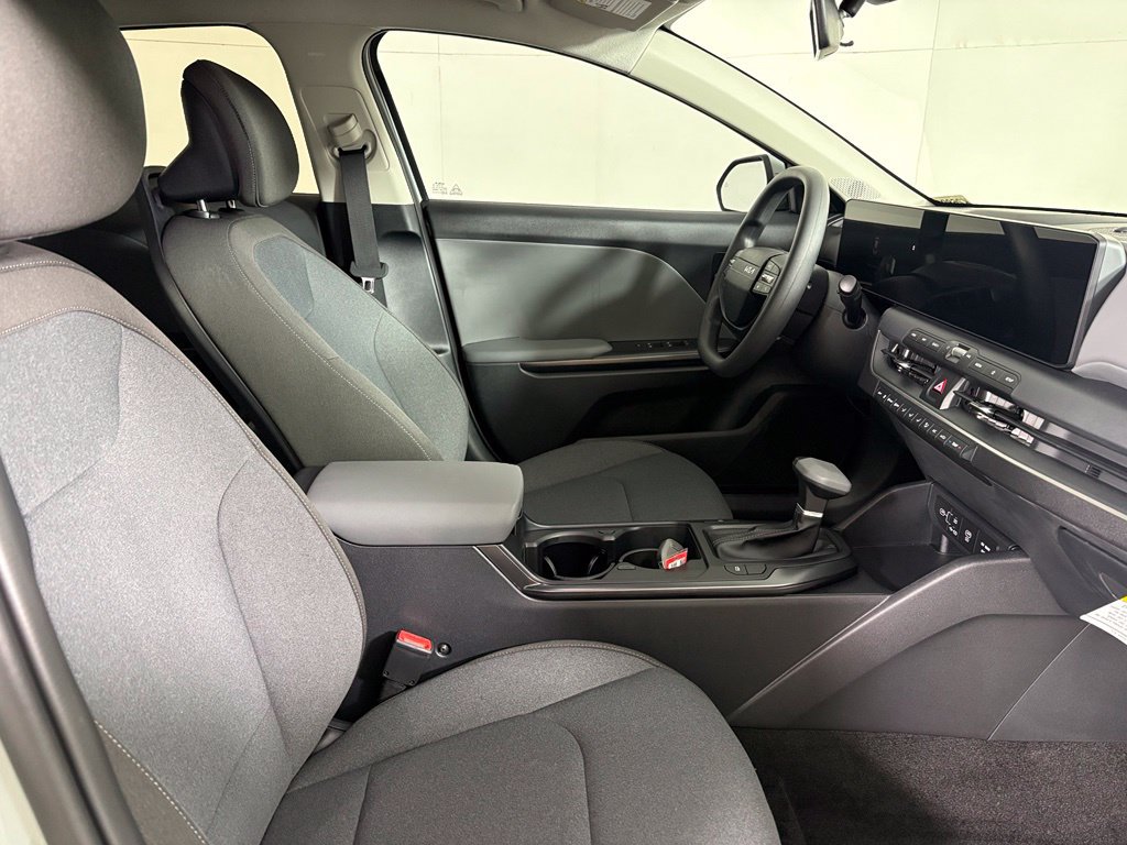 New 2026 Kia K4 FWD image 27