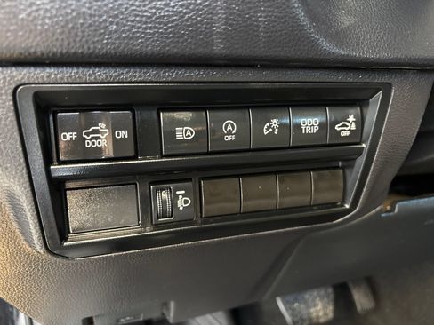 Used 2024 Toyota Tundra SR5 w/ SR5 Convenience Package AWD/4WD image 12