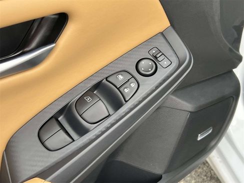 New 2025 Nissan Sentra SV w/ SV Premium Package image 26