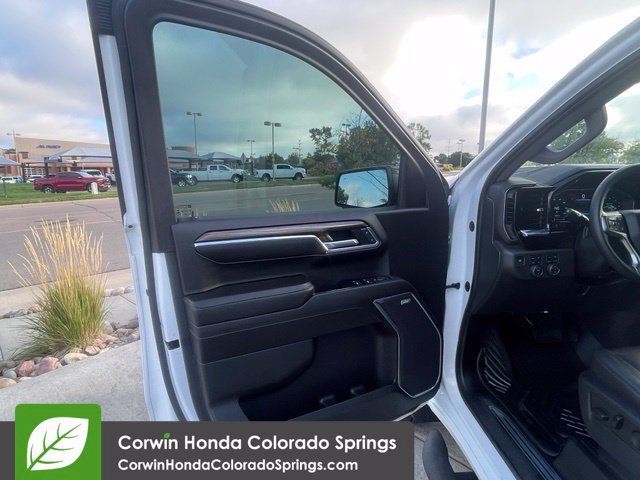 Used 2022 Chevrolet Silverado 1500 LT Trail Boss w/ Convenience Package II AWD/4WD image 13