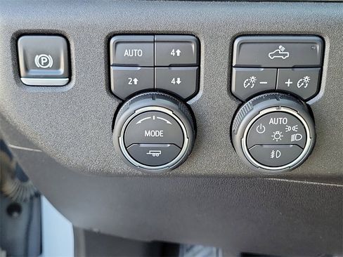 Used 2024 Chevrolet Silverado 1500 RST w/ Convenience Package II image 16