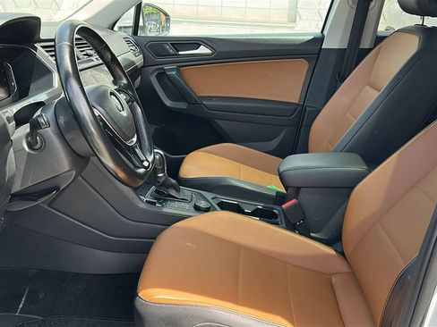 Used 2019 Volkswagen Tiguan SEL AWD/4WD image 10
