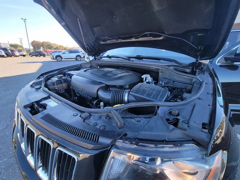 Used 2016 Jeep Grand Cherokee Laredo w/ Quick Order Package 23E image 16