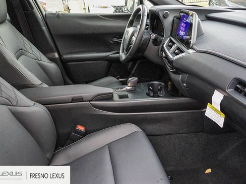 Used 2025 Lexus UX 300h FWD image 12