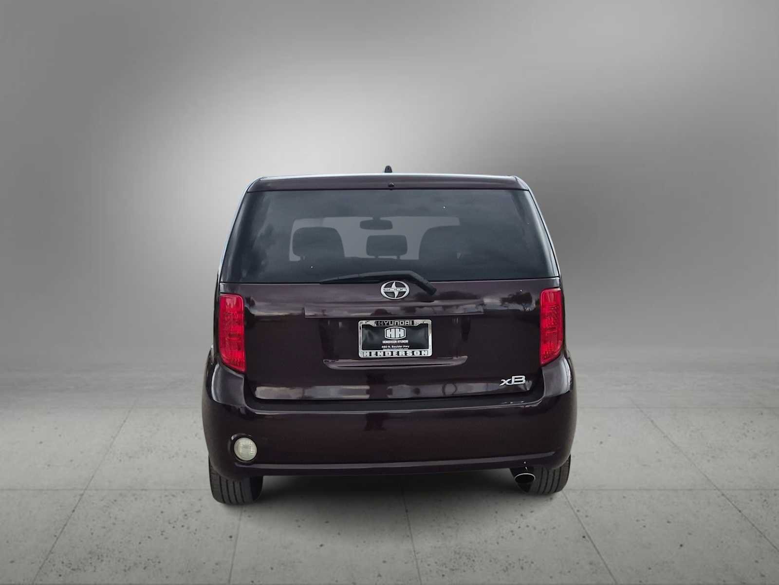 Used 2008 Scion xB FWD image 7