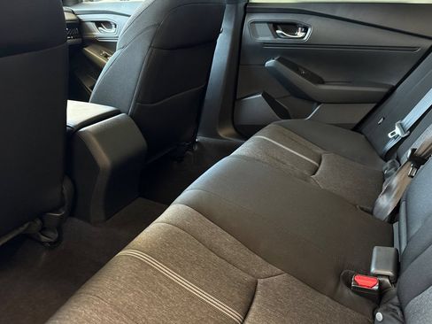 Used 2023 Honda Accord Sport image 12