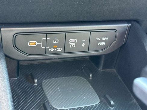 Used 2025 Kia K4 EX FWD image 27
