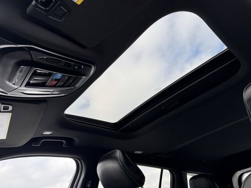 Used 2024 Jeep Grand Cherokee L Altitude image 37