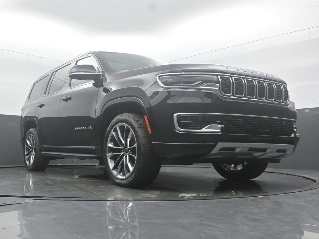 Used 2024 Jeep Wagoneer Series II w/ Premium Group I AWD/4WD image 58