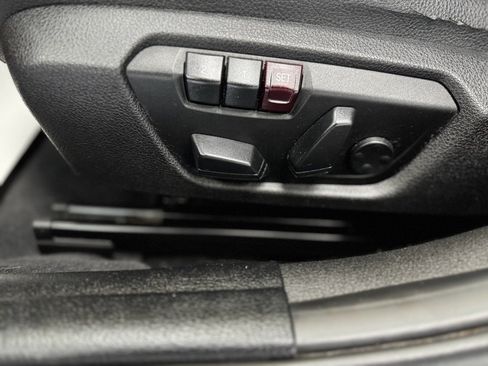 Used 2015 BMW 320i xDrive Sedan image 15