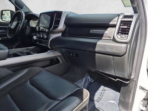 Used 2022 RAM 1500 Laramie AWD/4WD image 21