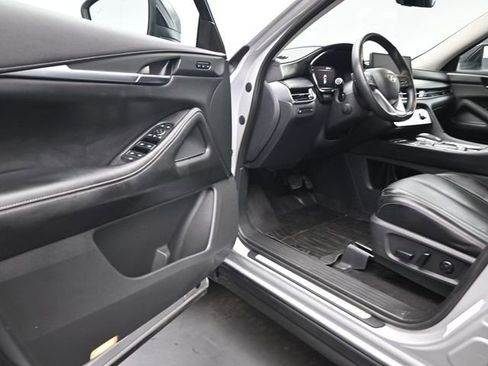 Used 2023 INFINITI QX60 Luxe image 10