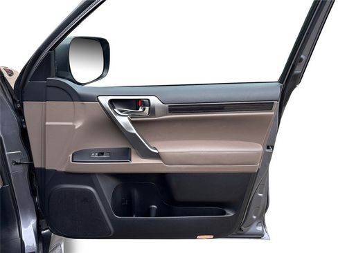 Used 2023 Lexus GX 460 Premium image 49