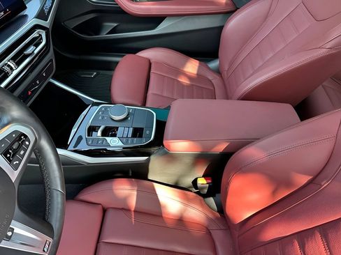 Used 2024 BMW 230i Coupe w/ M Sport Package RWD image 21