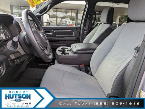 Used 2024 RAM 2500 Big Horn w/ Bed Utility Group image 15